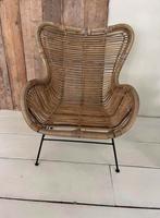 Prachtige rotan fauteuil met ijzeren onderstel, Kinderen en Baby's, Kinderkamer | Tafels en Stoelen, Ophalen, Zo goed als nieuw