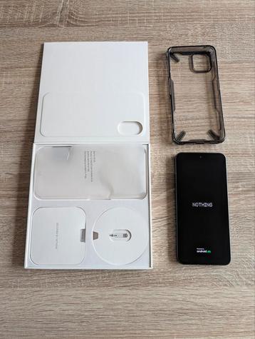 Nothing Phone (2) 256GB Zwart - Zo goed als nieuw! beschikbaar voor biedingen