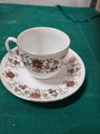 kop en schotel chinees met bloemen, Antiek en Kunst, Antiek | Servies los, Ophalen of Verzenden