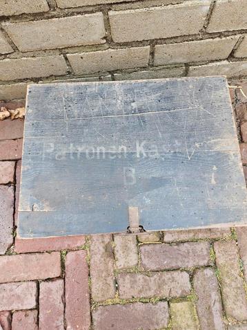 patronenkasten B   mg munitie beschikbaar voor biedingen