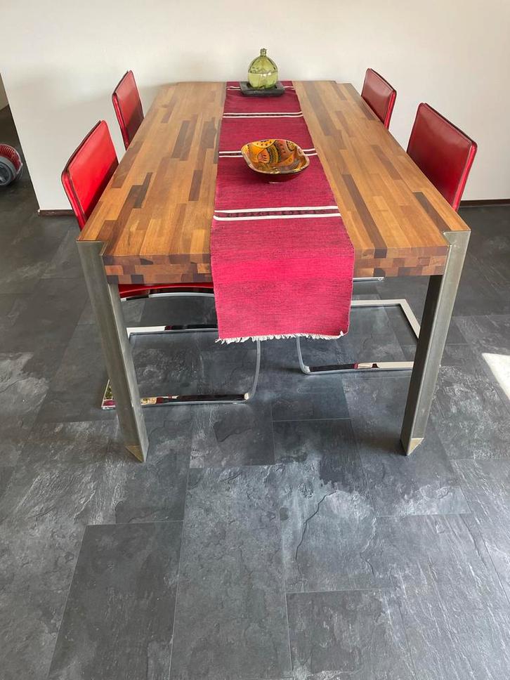 Linteloo Uluwatu Eetkamertafel - Design Henk Vos, Huis en Inrichting, Tafels | Eettafels, Gebruikt, 100 tot 150 cm, 200 cm of meer