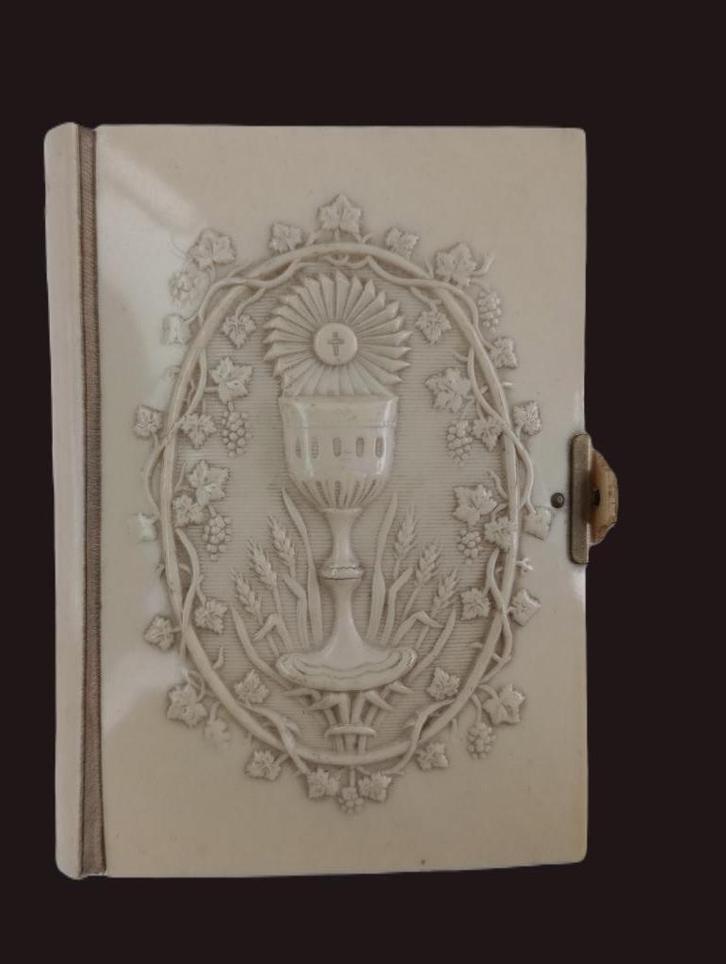 Petit Paroissien Romain No. 98 Anno 1900, Antiek en Kunst, Antiek | Boeken en Bijbels, Ophalen