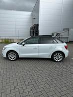 Audi A1 nette 1.2 Tfsi S-Line 2013 wit 2e eigenaar., Voorwielaandrijving, Stof, A1, Zwart