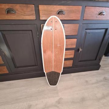 Oxelo skate board  beschikbaar voor biedingen