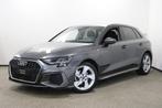 Audi A3 Sportback 30 TFSI S-line (bj 2024, automaat), Stof, Gebruikt, Zwart, Bedrijf