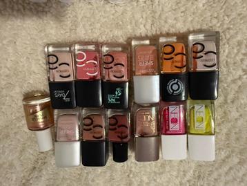 Nagellak en toebehoren beschikbaar voor biedingen