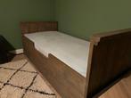 Mooi steigerhouten bed plus nachtkastje, Ophalen, Lattenbodem, 180 cm of meer, 100 cm of meer