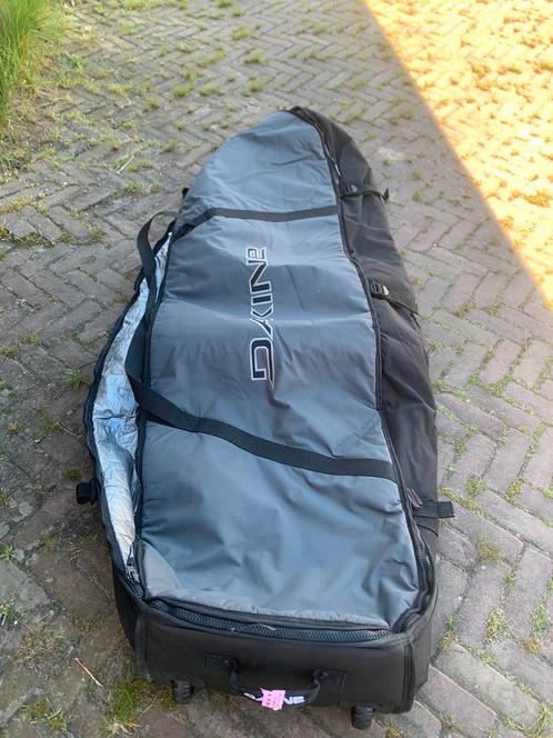 Dakine golfsurfplanken tas reistas 3 planken 7,6 feet, Watersport en Boten, Golfsurfen, Zo goed als nieuw, Overige typen, Ophalen of Verzenden