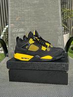 Jordan 4 “Yellow Thunder” 41, Kleding | Heren, Schoenen, Zwart, Ophalen of Verzenden, Jordan, Sneakers of Gympen