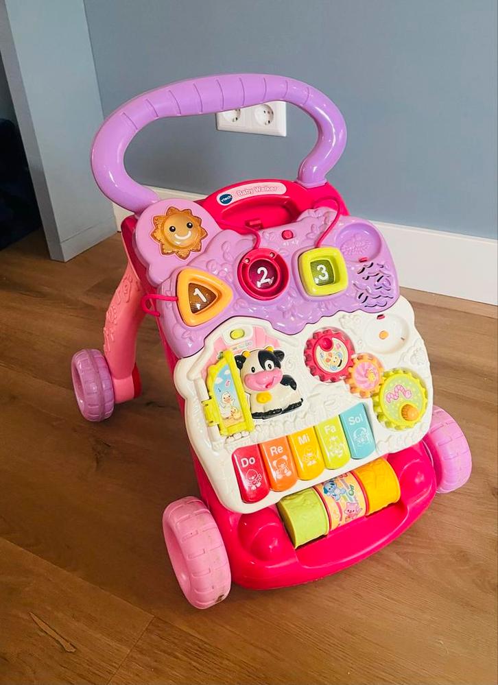 Vtech loopwagen met licht en geluid, Kinderen en Baby's, Speelgoed | Babyspeelgoed, Gebruikt, Babygym, Met licht, Ophalen