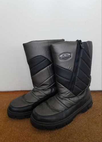 Snowboots maat 45 beschikbaar voor biedingen