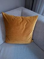 Mooie sierkussen Claudi, Ophalen, Zo goed als nieuw, Geel, Vierkant