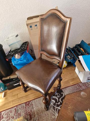 4 stoelen ophalen in Den Bosch beschikbaar voor biedingen