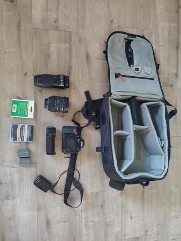 Nikon D700 full frame met Sigma 24-70mm 2.8 en Nikkor 70-210 beschikbaar voor biedingen