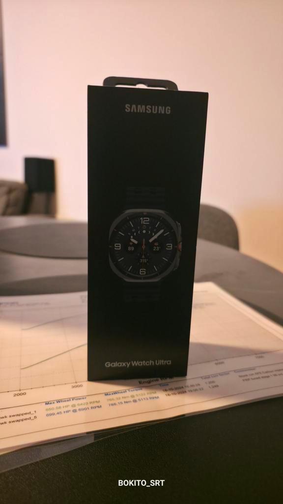 Samsung Galaxy Watch Ultra - Nieuw in doos!, Sieraden, Tassen en Uiterlijk, Smartwatches, Nieuw, Zwart, GPS, Hartslag, Slaap, Stappen