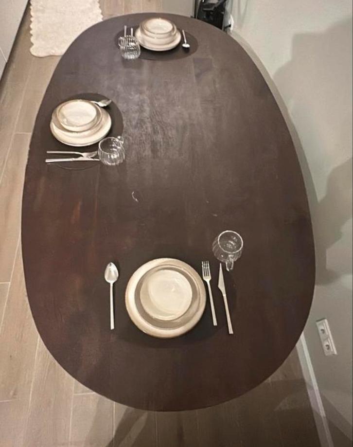 Eleonora Aron ovale eettafel - 4-6 persoons, Huis en Inrichting, Tafels | Eettafels, Gebruikt, 150 tot 200 cm, 200 cm of meer