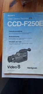 Sony CCD-F250E Videocamera Handleiding, Ophalen, 8mm, Camera