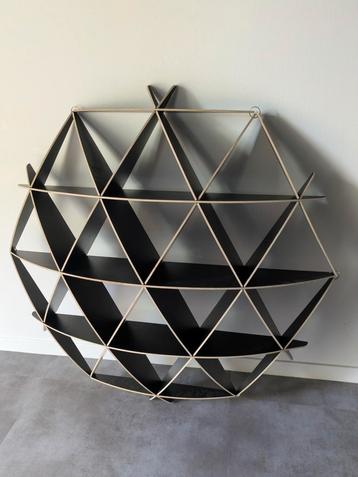 Honeycomb wandkast / boekenkast – uniek en stijlvol beschikbaar voor biedingen