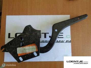 nieuw nos achterklepscharnier BMW e3 2500 2800 3.0 etc beschikbaar voor biedingen