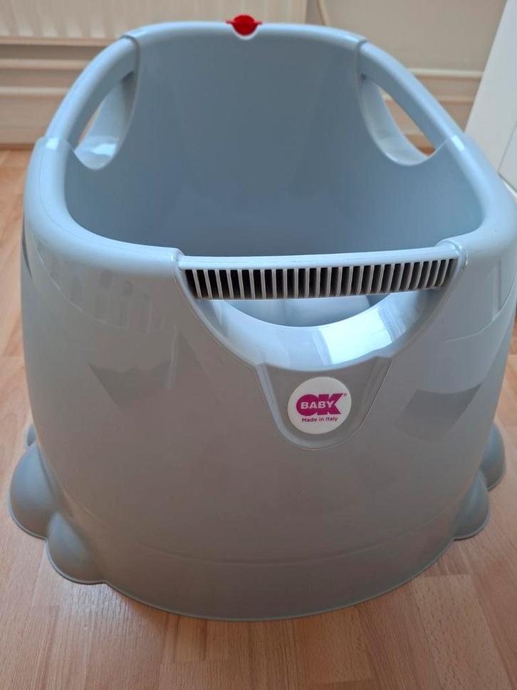Douchezitje/ zitbad van OKbaby opla. Kleur grijs., Kinderen en Baby's, Badjes en Verzorging, Zo goed als nieuw, Badje, Overige merken