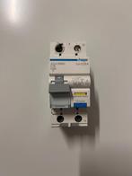 Hager aardlekautomaat C16A 2P ADA566G, Ophalen, Gebruikt