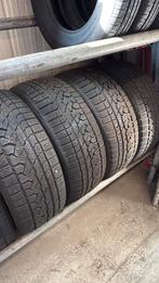 Winterbanden 235/55r18 100H Kuhmo i’Zen RV, Auto-onderdelen, Winterbanden, 235 mm, Band(en), Ophalen