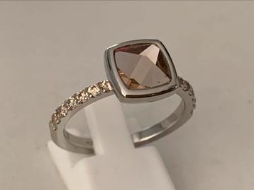 Melano VIVID Vive ring met champagnekleurige steentjes  beschikbaar voor biedingen