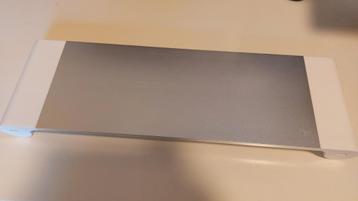 Monitor standaard (wit en zwart) beschikbaar voor biedingen