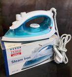Tesco stoomstrijkijzer praktisch licht prima voor vakantie‼️, Ophalen of Verzenden, Zo goed als nieuw, Strijkijzer met snoer
