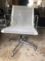 Vitra Eames ea104 netstof wit, Ophalen, Zo goed als nieuw, Wit