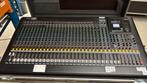 Yamaha MGP32X Mengpaneel met Flightcase, Muziek en Instrumenten, Ophalen, Gebruikt, 20 kanalen of meer, Microfooningang