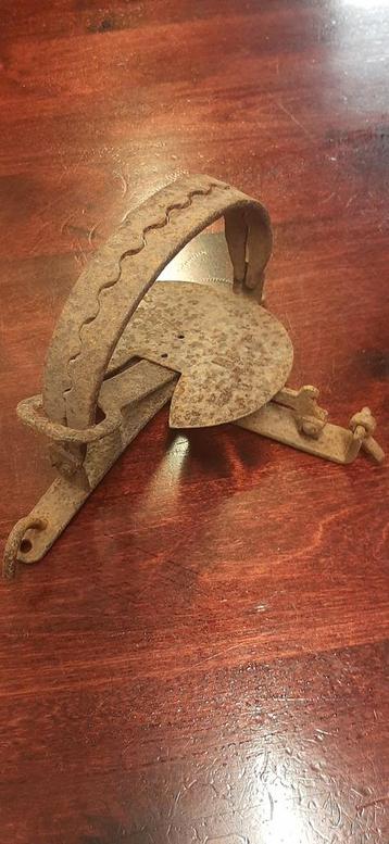 Oude Wildklem - Decoratie / Gebruik - Leuke Patina beschikbaar voor biedingen