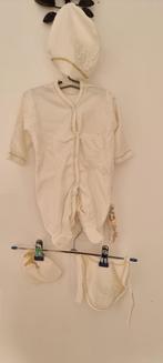 Baby set box pakjes, handschoentjes, slab en muts maat 50 56, Ophalen of Verzenden, Nieuw, Meisje, Pakje