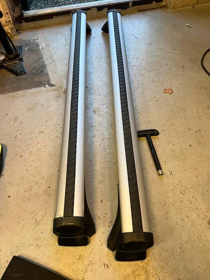 Originele Audi A4 B9 dakdragers 8W9071151, Auto diversen, Dakdragers, Zo goed als nieuw, Ophalen of Verzenden