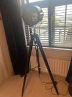 Staande industriele lamp, Huis en Inrichting, Lampen | Vloerlampen, Ophalen, Zo goed als nieuw, 150 tot 200 cm