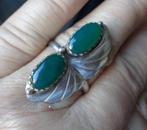 zilveren Navajo ring met groene stenen [039], Sieraden, Tassen en Uiterlijk, 18 tot 19, Verzenden, Zo goed als nieuw, Met edelsteen