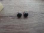 2 zilveren oor knopjes met zwart steen in doosje, Sieraden, Tassen en Uiterlijk, Oorbellen, Gebruikt, Zwart, Ophalen of Verzenden