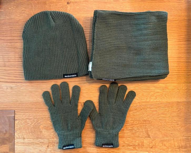 Mcdonald’s Winterset - Limited edition, Kleding | Heren, Mutsen, Sjaals en Handschoenen, Nieuw, Muts, Overige maten, Ophalen of Verzenden