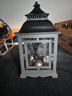 Mooie grijze met zwarte lantaarn met versiering., Ophalen, Gebruikt