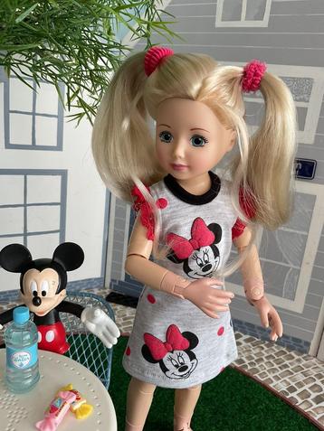 Jolina Ballerina: kleding, Minnie Mouse jurkje. beschikbaar voor biedingen
