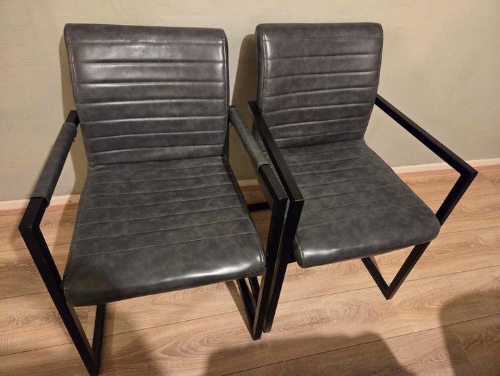4 eettafelstoelen, Huis en Inrichting, Stoelen, Gebruikt, Grijs, Ophalen