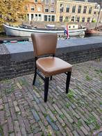 Leren beklede stoel, Huis en Inrichting, Ophalen, Bruin, Hout, Zo goed als nieuw