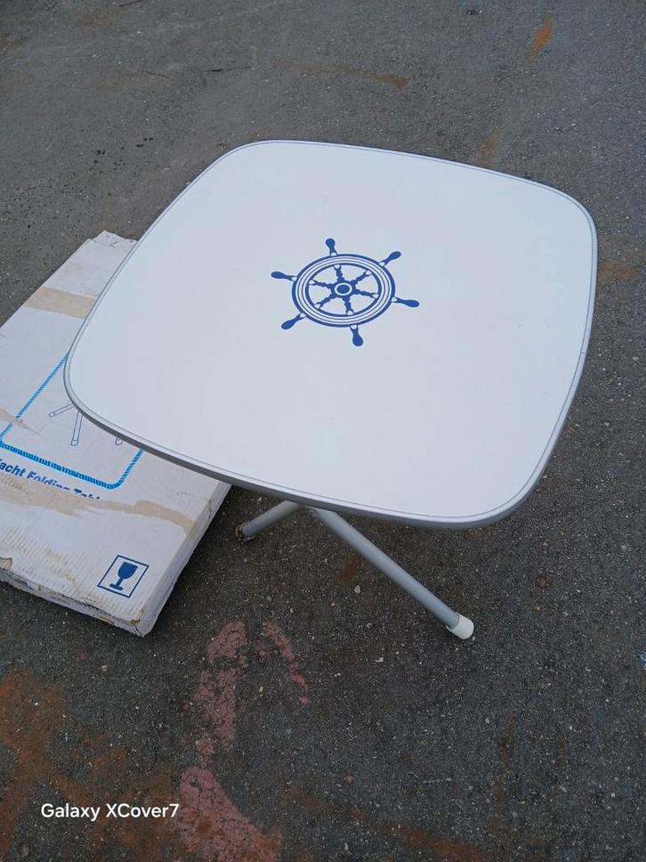 Vouwtafeltje 60x60cm met maritiem design, Huis en Inrichting, Tafels | Sidetables, Ophalen