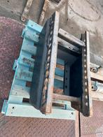 Deutz agrotron trekhaak trek bek verstelbare slede, Ophalen, Zo goed als nieuw