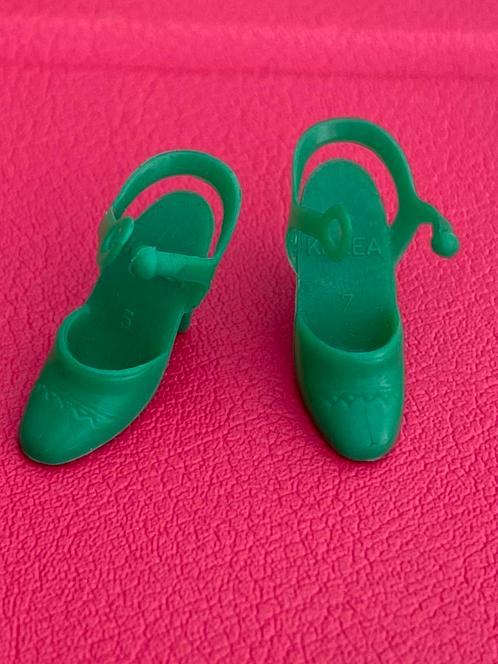 Vintage Superstar Barbie schoenen ‘79 Mattel Korea, Verzamelen, Poppen, Gebruikt, Ophalen of Verzenden