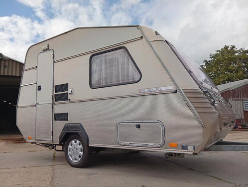 Lichtgewicht Kip Caravan 34EK White Edition!!, Caravans en Kamperen, Caravans, Particulier, tot en met 2, 750 - 1000 kg, Standaardzit