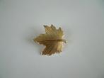 mooie broche maple leaf esdoorn blad nr,5, Sieraden, Tassen en Uiterlijk, Broches, Ophalen of Verzenden