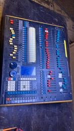 Avolites pearl 2000, Muziek en Instrumenten, Licht en Laser, Verzenden, Gebruikt, Discobol