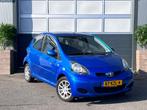 Toyota Aygo 1.0-12V Dynamic Blue / AIRCO / NAP / 5 DEURS / A, Voorwielaandrijving, Gebruikt, 68 pk, Origineel Nederlands