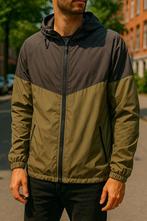Urban Classics Windjack – Zwart/Khaki | Maat L, Maat 52/54 (L), Zwart, Ophalen of Verzenden, Zo goed als nieuw